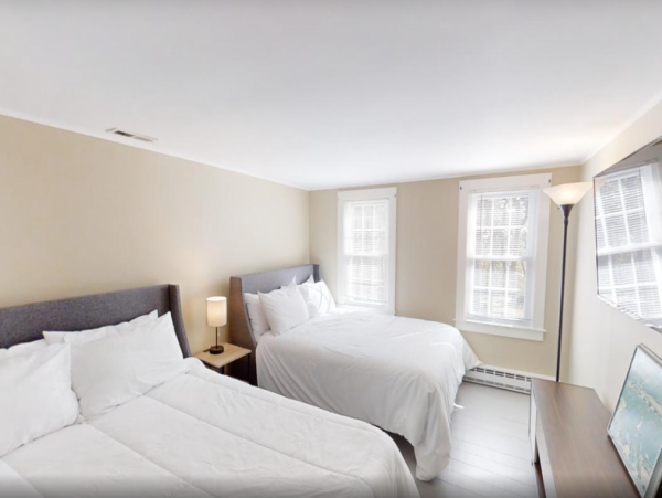 Spacious 9-Bedroom Family Home Near Red river Beach - Perfect for Your Vacation